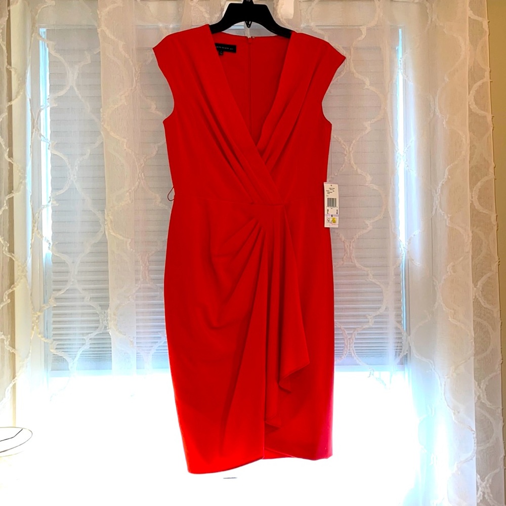 NWT ANNE KLEIN DRESS SIZE 6 in coral